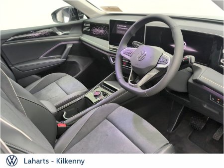 2026 Volkswagen Tiguan - photo 8