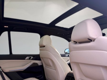 2021 BMW X5 - photo 14