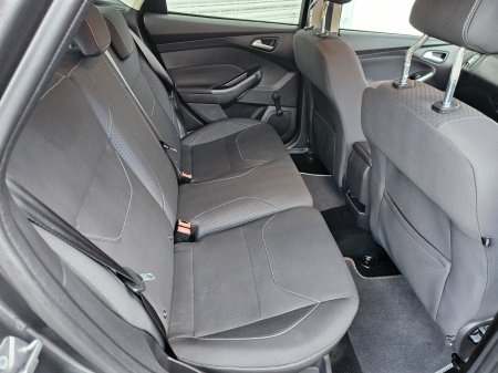 2015 Ford Focus - photo 10