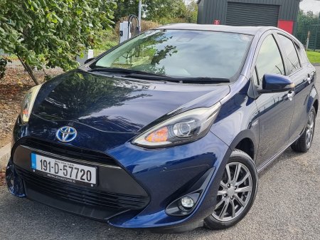 2019 Toyota Aqua - photo 2