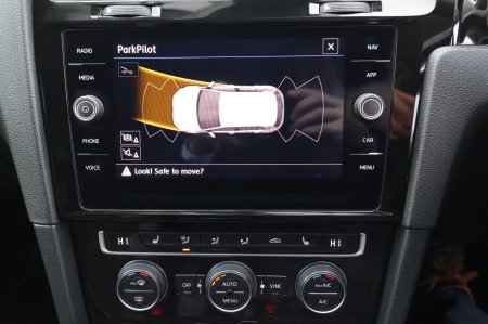 2018 Volkswagen Golf - photo 13