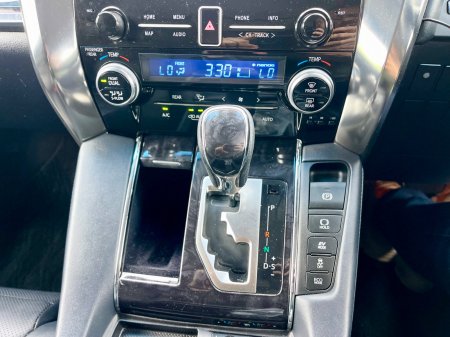 2019 Toyota Alphard - photo 22