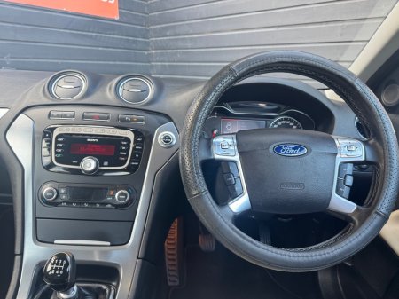 2012 Ford Mondeo - photo 13