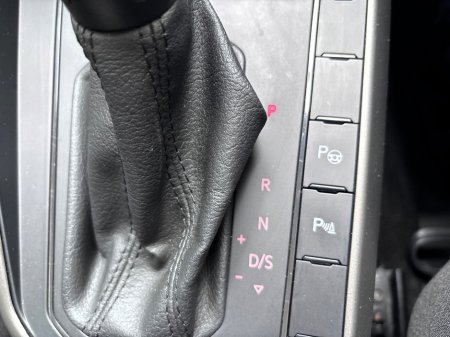 2020 Volkswagen Polo - photo 11