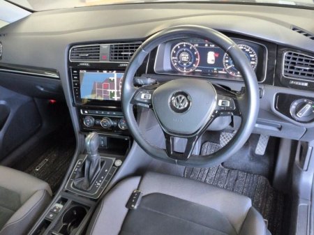 2019 Volkswagen Golf - photo 3