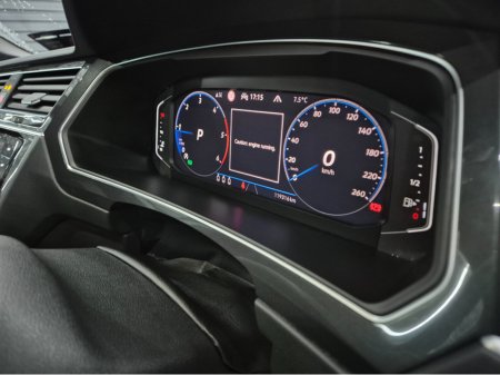 2021 Volkswagen Tiguan - photo 11