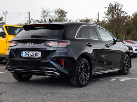2024 Kia Ceed - photo 3