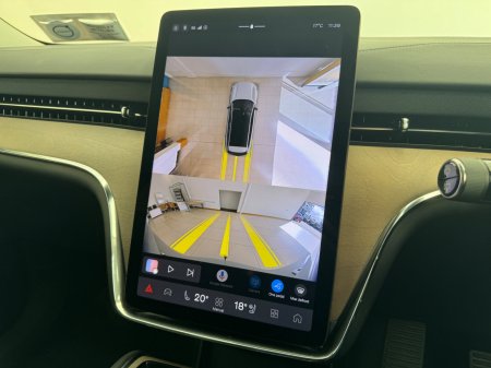 2025 Volvo EX90 - photo 12