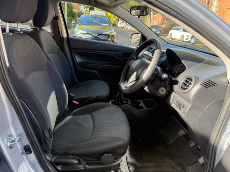 2015 Mitsubishi Space Star - photo 14