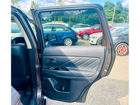 2016 Mitsubishi Outlander - photo 13