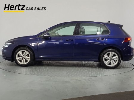 2024 Volkswagen Golf - photo 2