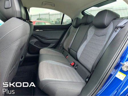 2025 Skoda Superb - photo 6