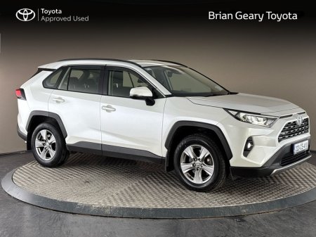 2022 Toyota RAV4 Hybrid Luna