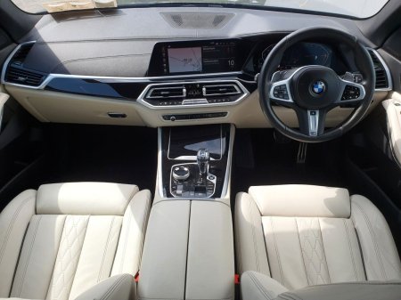 2022 BMW X5 - photo 4