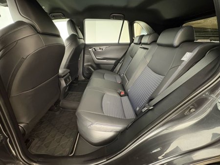 2024 Toyota RAV4 - photo 7