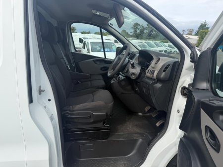 2018 Renault Trafic - photo 11