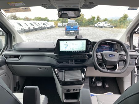 2026 Ford Tourneo Custom - photo 9