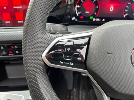 2024 Volkswagen Golf - photo 23