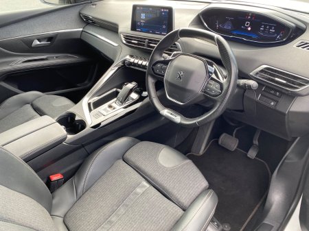 2021 Peugeot 5008 - photo 11