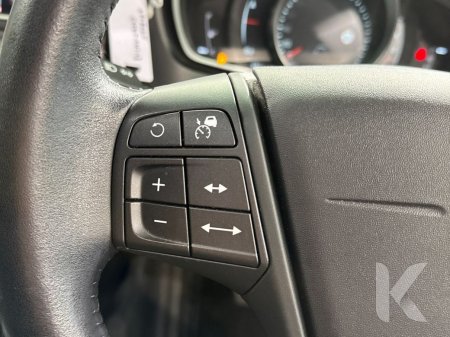 2018 Volvo V40 - photo 21