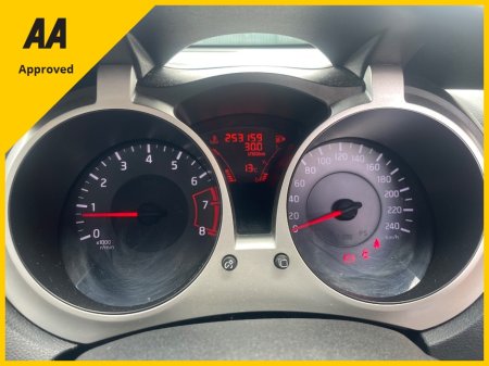 2011 Nissan Juke - photo 5