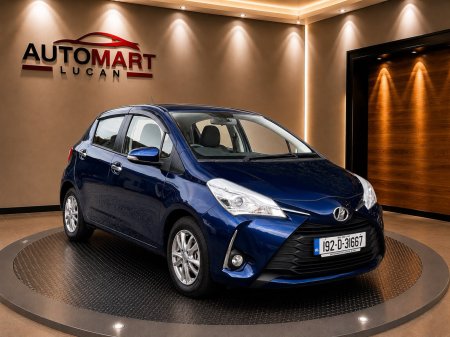 2019 Toyota Vitz - photo 3