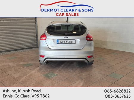 2017 Ford Focus - photo 9