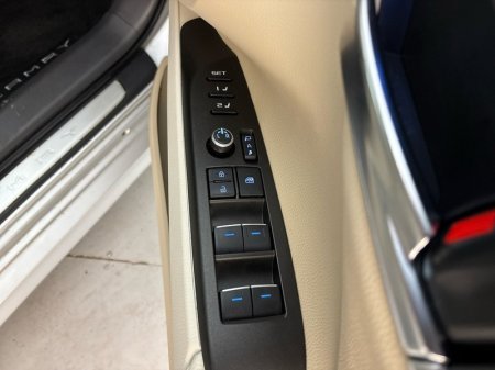 2023 Toyota Camry - photo 13