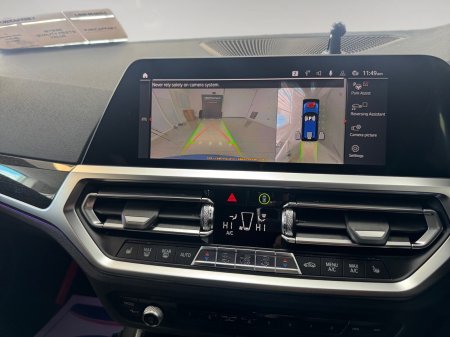 2021 BMW 3-Series - photo 14