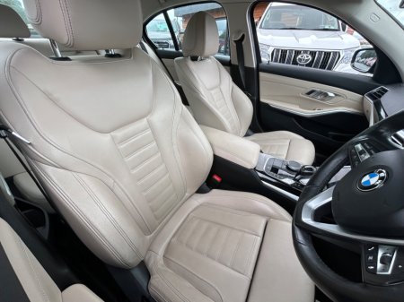 2019 BMW 3-Series - photo 19
