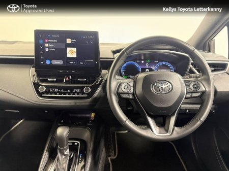 2025 Toyota Corolla - photo 8