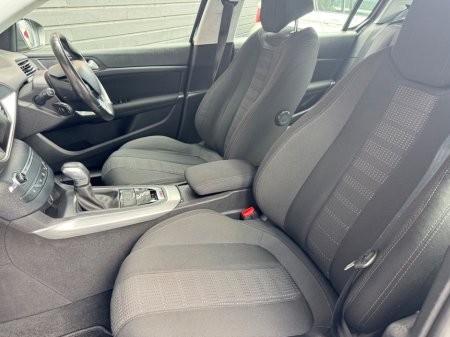 2014 Peugeot 308 - photo 10