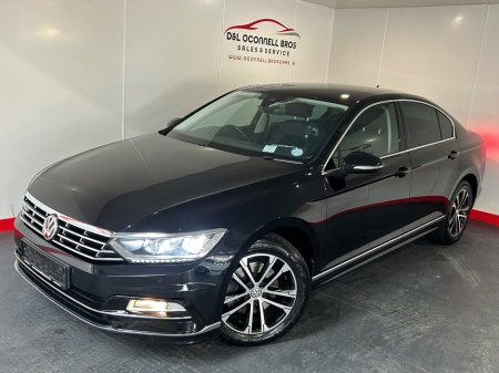 2019 Volkswagen Passat - photo 2