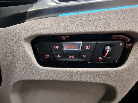 2023 BMW 3-Series - photo 21