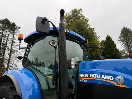 2015 New Holland T7.185 - photo 6