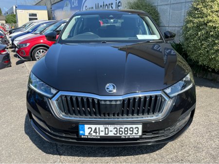 2024 Skoda Octavia - photo 2