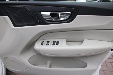 2020 Volvo XC60 - photo 10