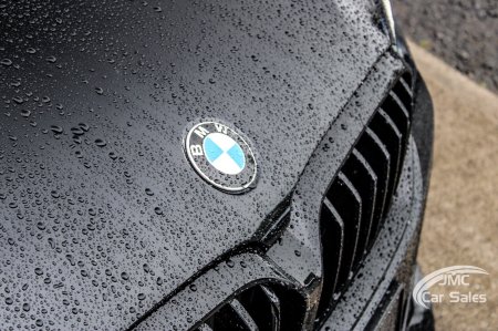2022 BMW 5-Series - photo 6