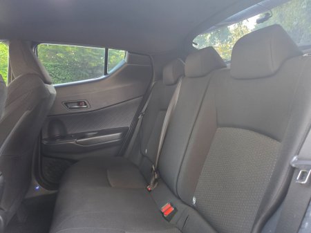 2019 Toyota C-HR - photo 18
