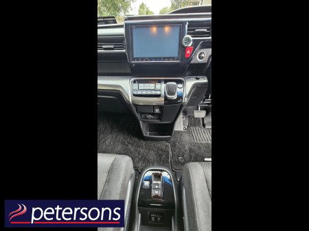 2017 Honda Stepwagon - photo 26