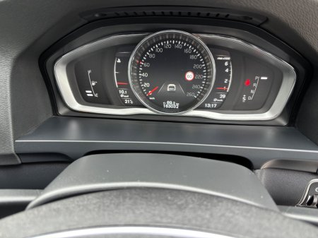 2016 Volvo V60 - photo 35
