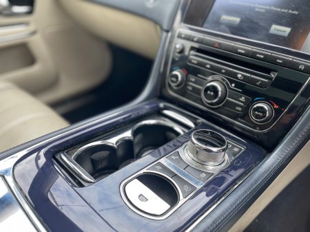 2013 Jaguar XJ - photo 21