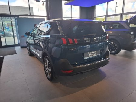 2023 Peugeot 5008 - photo 3