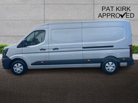 2026 Nissan Interstar - photo 15