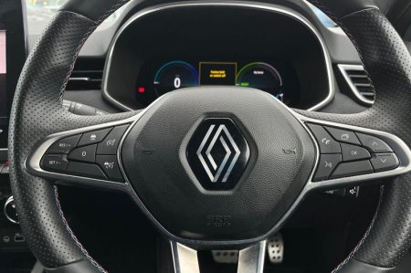 2024 Renault Clio - photo 12
