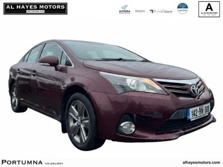 2014 Toyota Avensis D-4D 125 (2.0) Aura Saloon