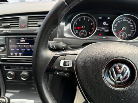 2021 Volkswagen Golf - photo 11