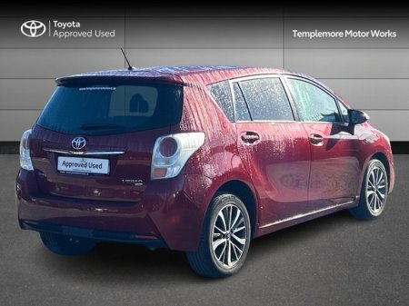 2016 Toyota Verso - photo 2