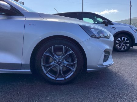 2021 Ford Focus - photo 8