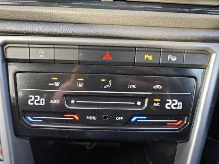 2024 Volkswagen T-Roc - photo 13